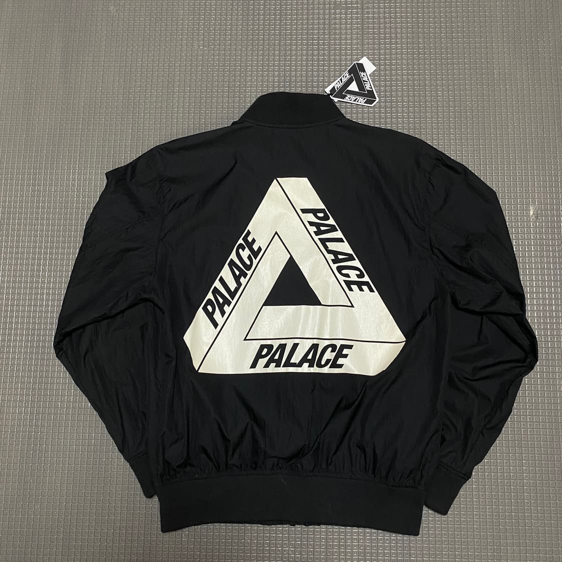 Palace Triferg Bomber Jacket | 후루츠패밀리