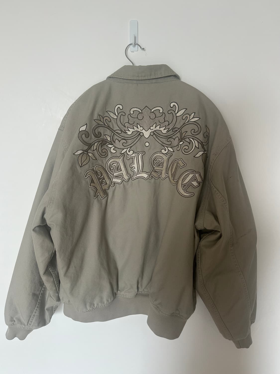 palace floral canvas bomber jacket L | 후루츠패밀리