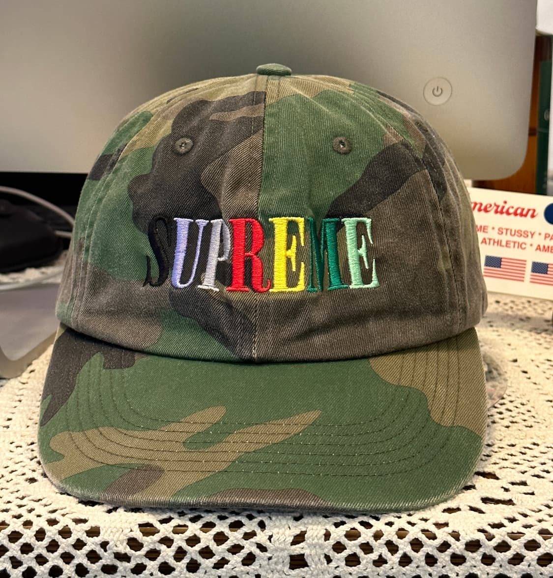 帽子 Supreme 20FW Multi Color Logo 6-Panel Supreme Multi Color Logo 6-Panel (FW20) - $48