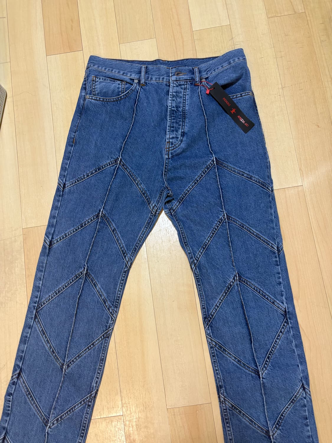 ANTONIO VATTEV Jukebox Rave Jeans メンズ antonio vattev