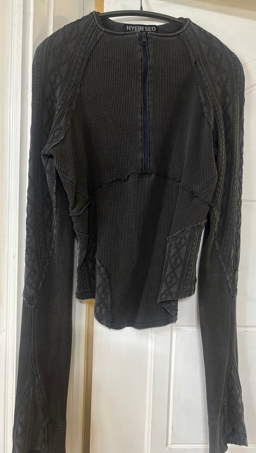 HYEIN SEO ヘインソ half zip top Half-Zip Raglan – HYEIN SEO