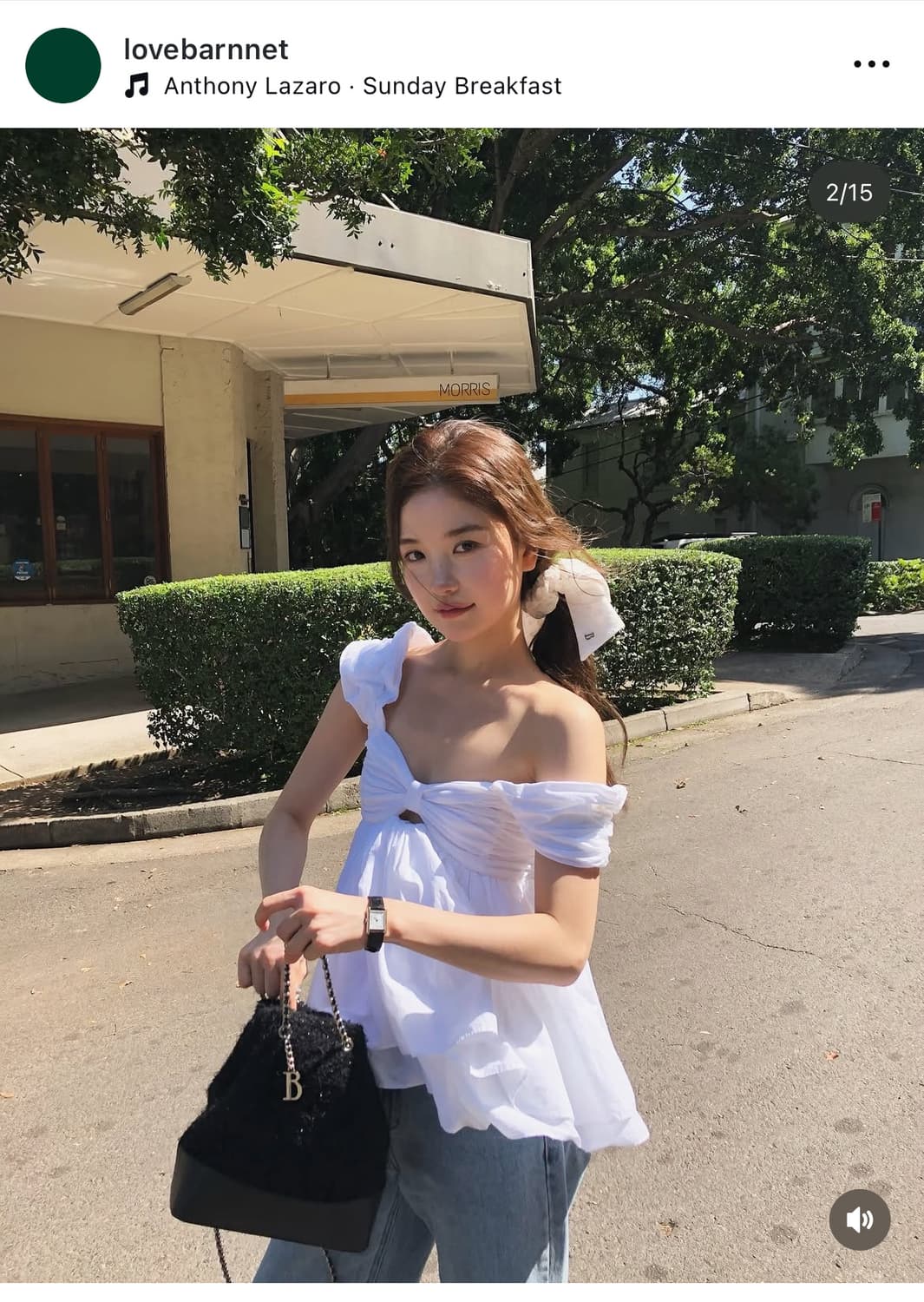 더바넷 Magnolia Off-Shoulder Top White | 후루츠패밀리