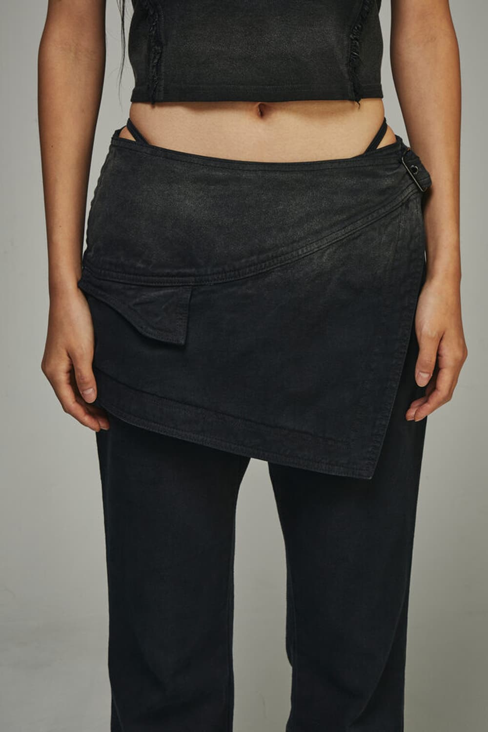 【BLUER】DYED EYELET BELT SKIRT SHIRRING PANTS BLR DYED EYELET BELT SKIRT SHIRRING PANT | 후루츠패밀리