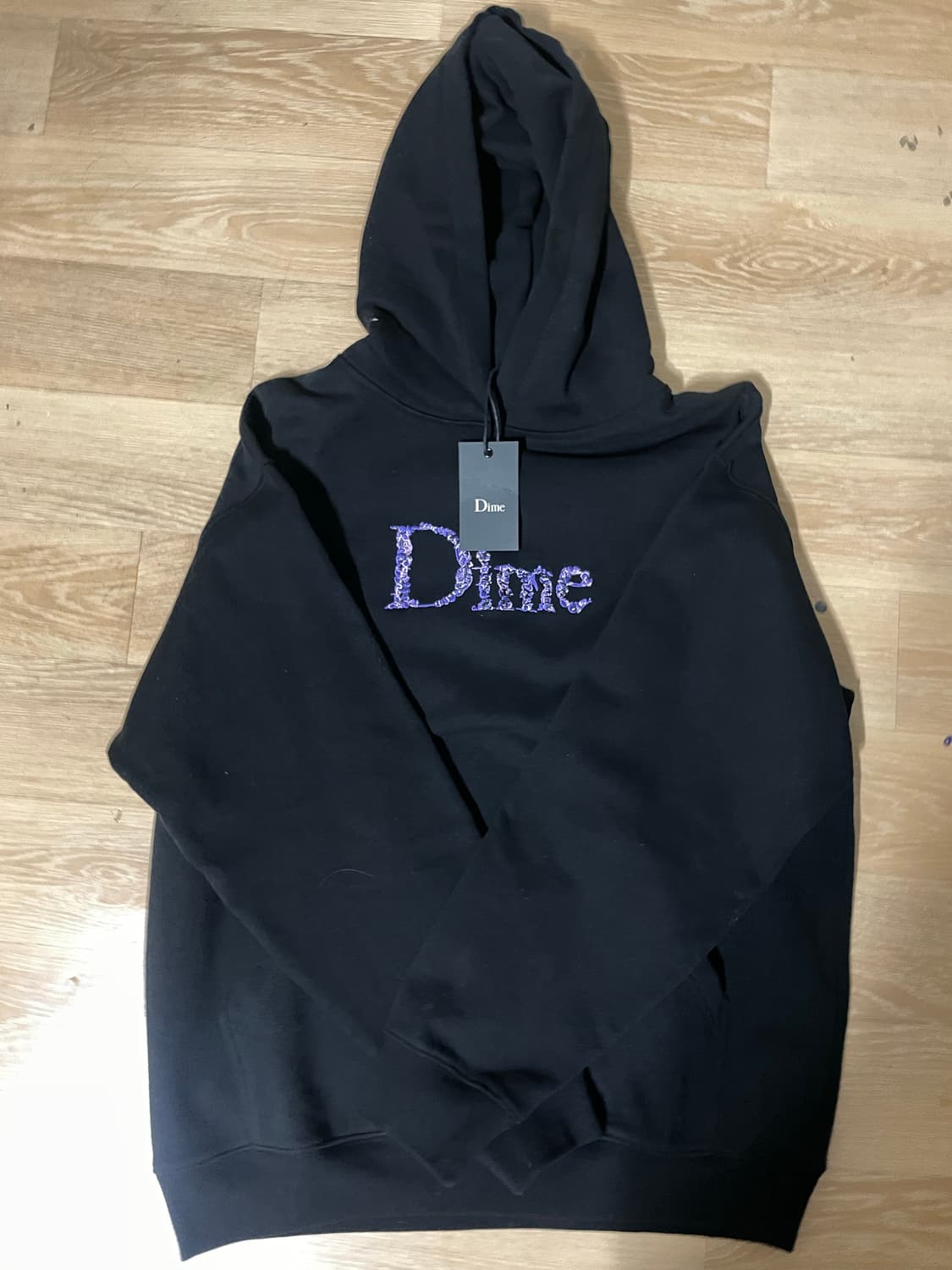 トップス Dime Classic Skull Hoodie / BLACK Dime Men's Classic Skull Hoodie in Black Dime