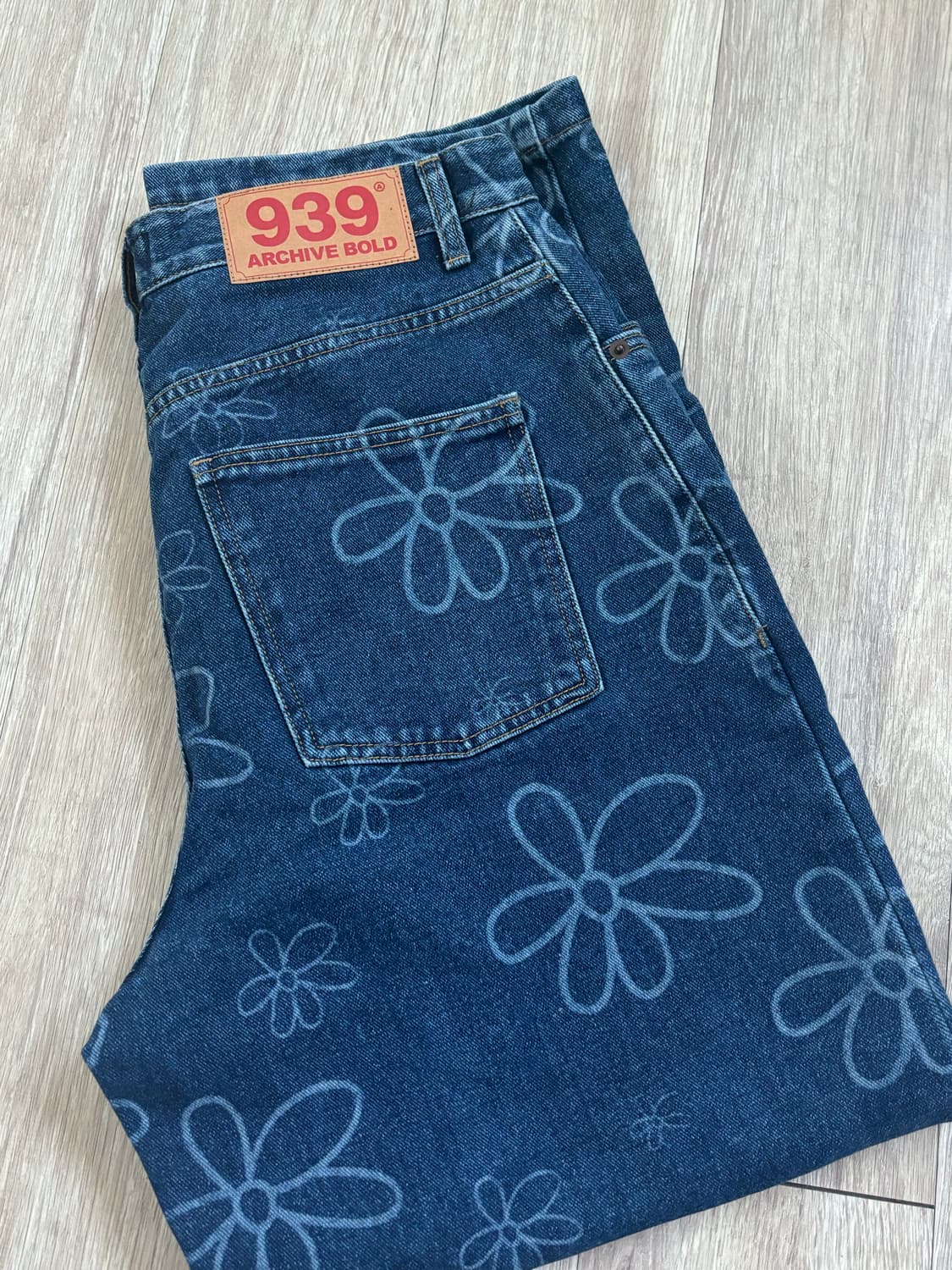 ◆ARCHIVE BOLD◆ DAISY DENIM PANTS BLUE AB23SPJN004BL DAISY DENIM PANTS (BLUE) - ARCHIVE BOLD 아카이브 볼드