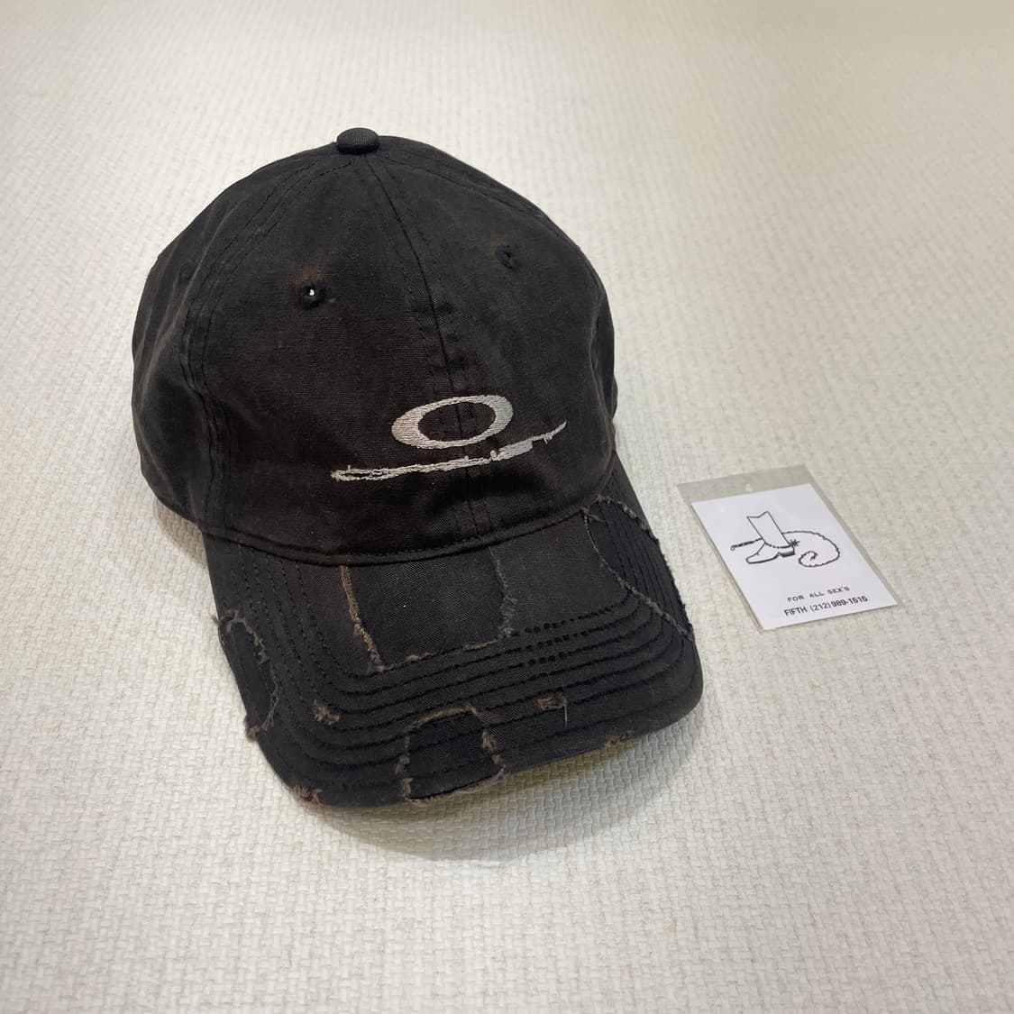 【新品タグ付】即完売 Fifth General Store Oakley 帽子 新品タグ付】即完売 Fifth General Store Oakley 帽子