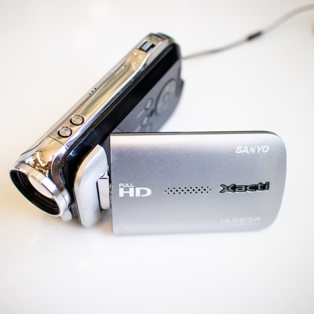 Sanyo Xacti DMX-GH1-S / 빈티지 디지털 캠코더 | 후루츠패밀리