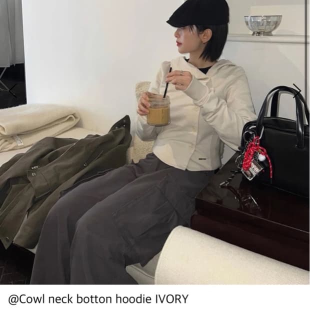 トップス MISEKI SEOUL Cowl neck botton hoodie Miseki seoul Cowl neck botton hoodie | 후루츠패밀리