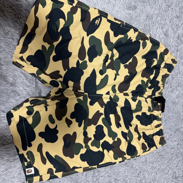 Stussy Volume Pleated Stripe Short Olive | 후루츠패밀리