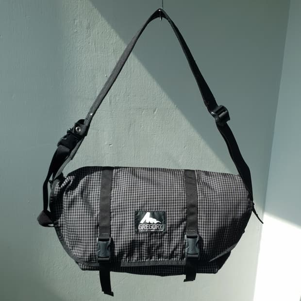 90s Gregory Messenger Bag | 후루츠패밀리