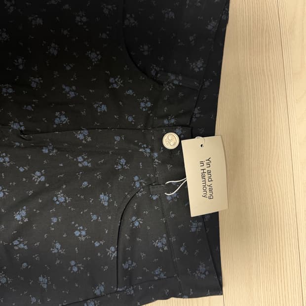 Shop faerie 샵페어리star cotton twill pants | 후루츠패밀리