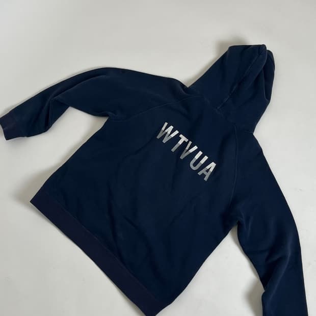 トップス WTAPS WTVUA / HOODY / COTTON NAVY WTVUA / HOODY / COTTON – TIME AFTER TIME