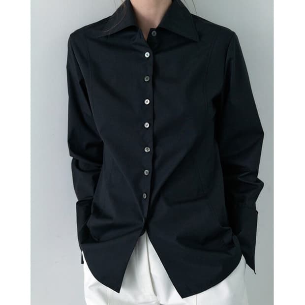 AMOMENTO / KNOTTED COLLAR TOP BK | 후루츠패밀리