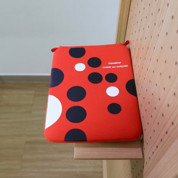 新品 Comme des Garcons x Cote&Ciel iPadケース Cote&Ciel x Cormme des Garcons iPad Case | 후루츠패밀리