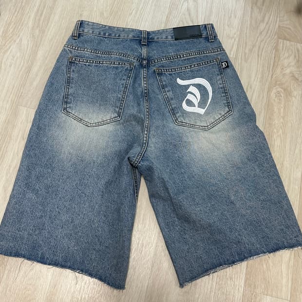 트리밍버드 Leopard Curved Balloon Fit Denim | 후루츠패밀리
