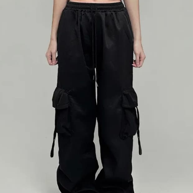 미세키서울 Pocket cargo bootscut pants BLACK | 후루츠패밀리