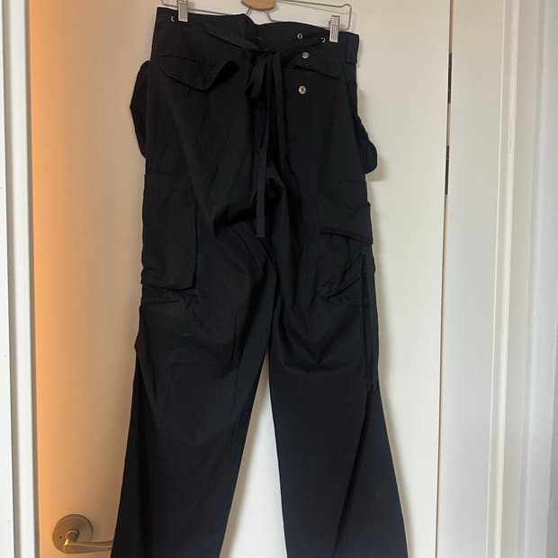 Bohemian seoul strap cargo sweatpants | 후루츠패밀리