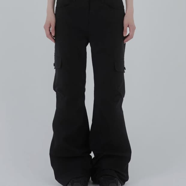 미세키서울 팬츠 Pocket cargo bootscut pants | 후루츠패밀리