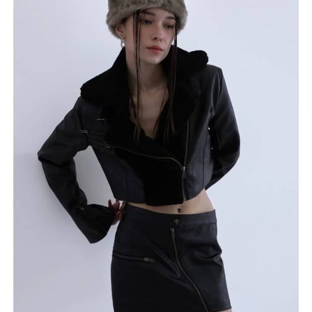 Sio Seoul sioseoul Long Sleeve Top Black 시오 반팔 sio klassisch t