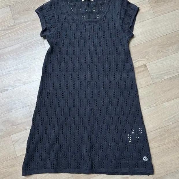 코이세이오 SCASI KNIT ONE PIECE CHARCOAL | 후루츠패밀리