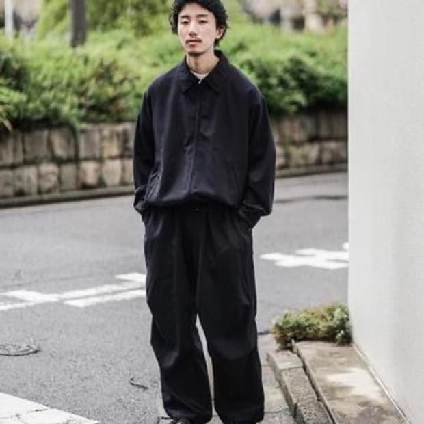 comoli 瑞々しい 22aw SILK SWING TOP