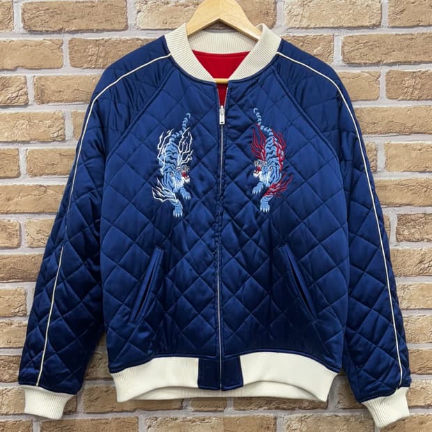 Azuki twin tigers jacket NFT | 후루츠패밀리