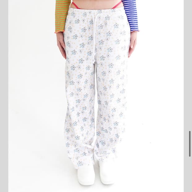 【fa.er.ie】 popping heart&star lounge sweats 2차☆[F.E.E.S] popping heart&star lounge sweats (white)