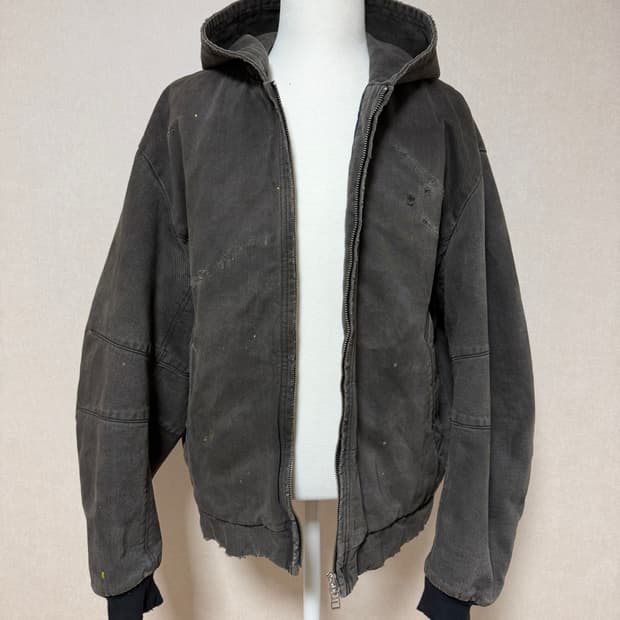Vuja de max satin pillow bomber jacket | 후루츠패밀리
