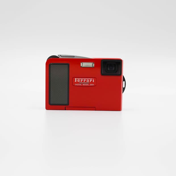 Olympus Olympus: Ferrari Digital Model 2004