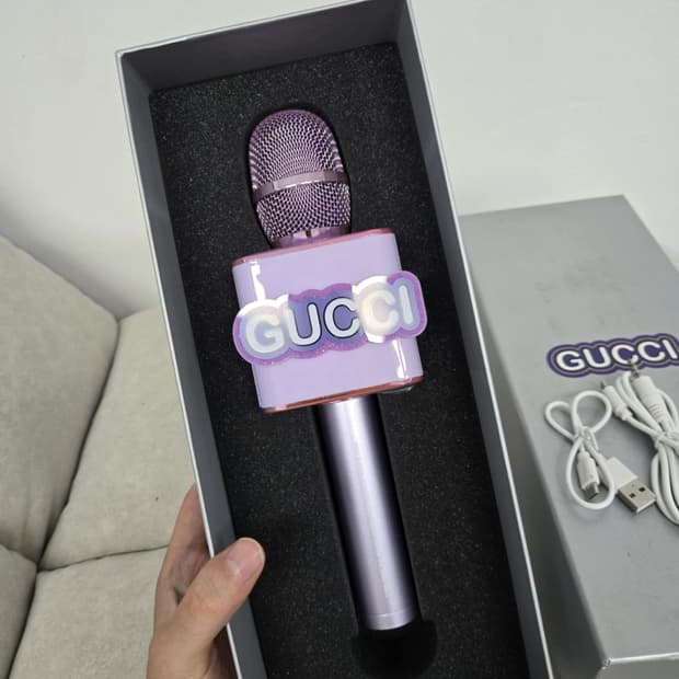 (値下げしました)新品未使用GUCCI レッド スエード ローファー 国内発送☆GUCCI】ウィメンズ ラグソール ローファー (GUCCI
