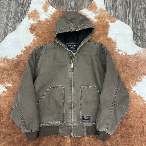 Vintage Walls active jacket | 후루츠패밀리