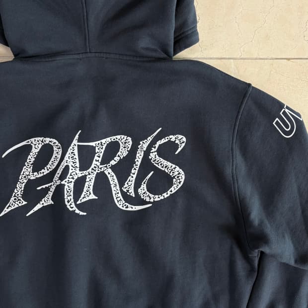 UVU Paris 25 Zipped Hoodie Ink Blue | 후루츠패밀리