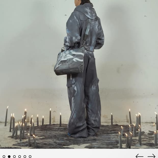 aesynctx CRASHED CAR BAG | 후루츠패밀리