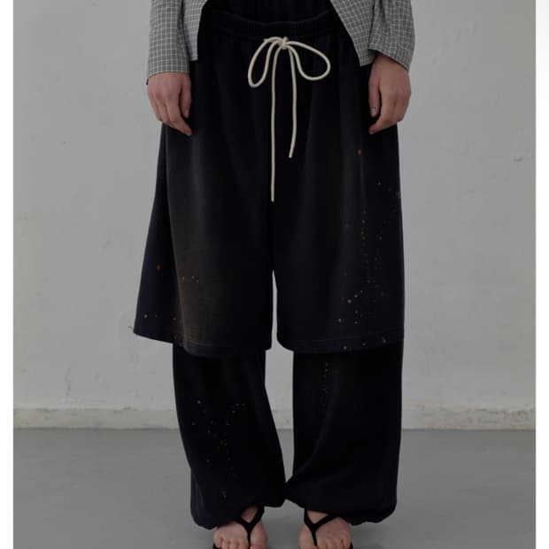 OPEN YY LAYERED KNEE SOCKS PANTS | 후루츠패밀리