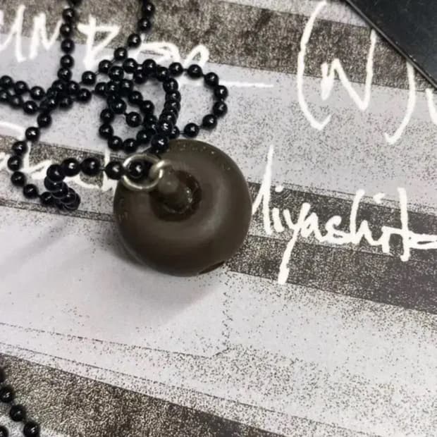 Undercover 02AW Demon Vampire Necklace | 후루츠패밀리