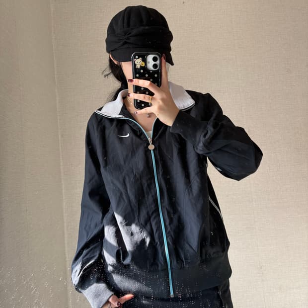 belvet Heat Reactive Nylon Jacket | 후루츠패밀리