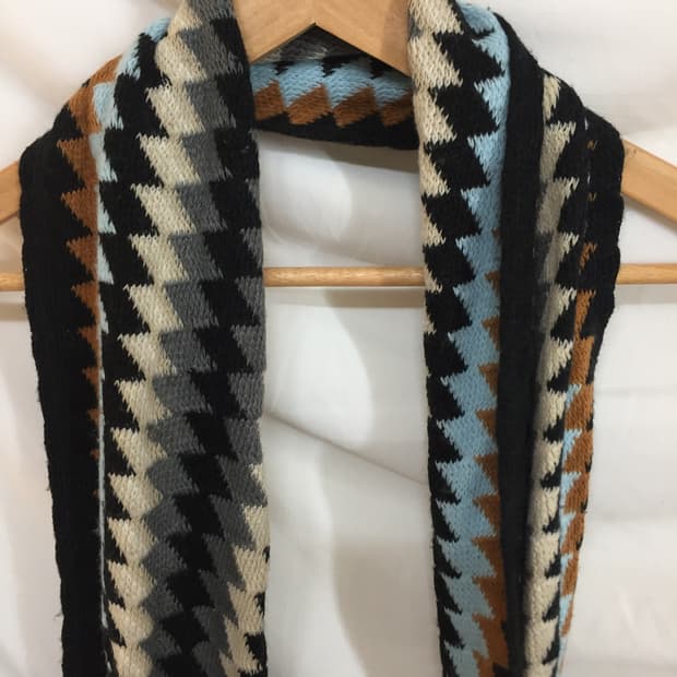 TAKEO KIKUCHI Crinkled Plaid Scarf | 후루츠패밀리