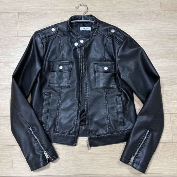 애즈온 DUMBO WOOL JACKET / BLACK | 후루츠패밀리