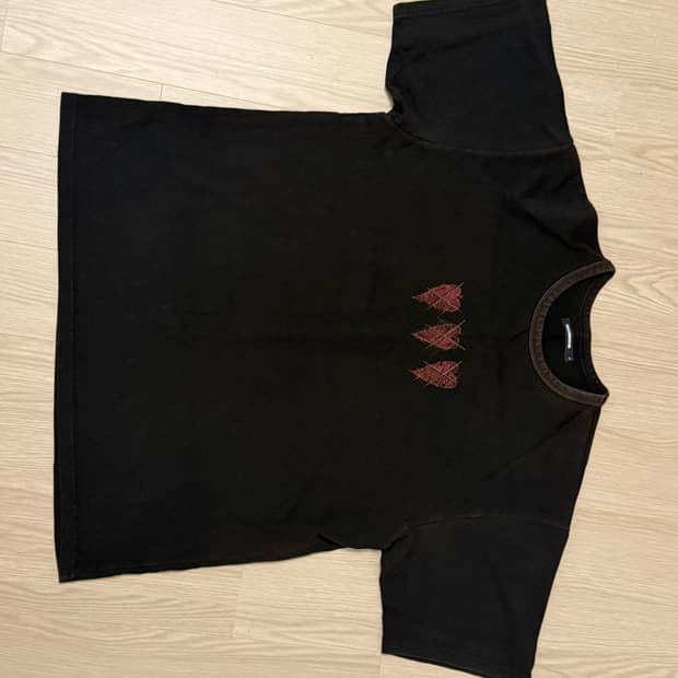 해칭룸 VTG Still Life Tee Dust | 후루츠패밀리