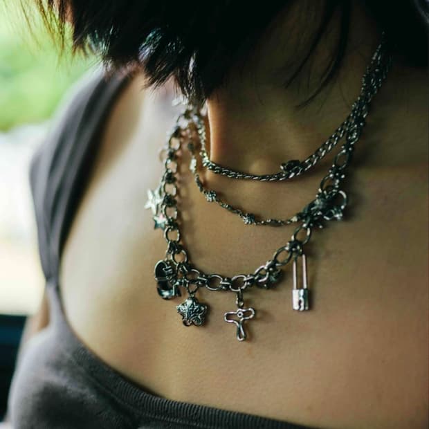 レディース [Coyseio] Enchantress Charm Necklace